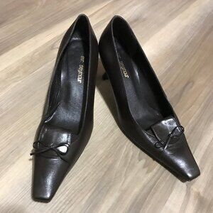 Mr Seymour Ladies Brown Leather Dress Shoes Size 7.5